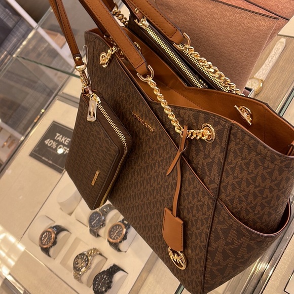 MICHAEL KORS LG X CHAIN SHOULDER TOTE &  JST Large Travel CONTINENTAL Wallet - Picture 2 of 16